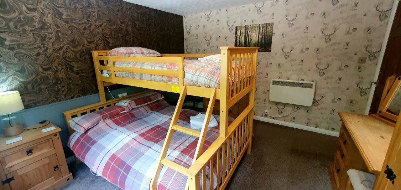 Torcroft Lodges Drumnadrochit Esterno foto