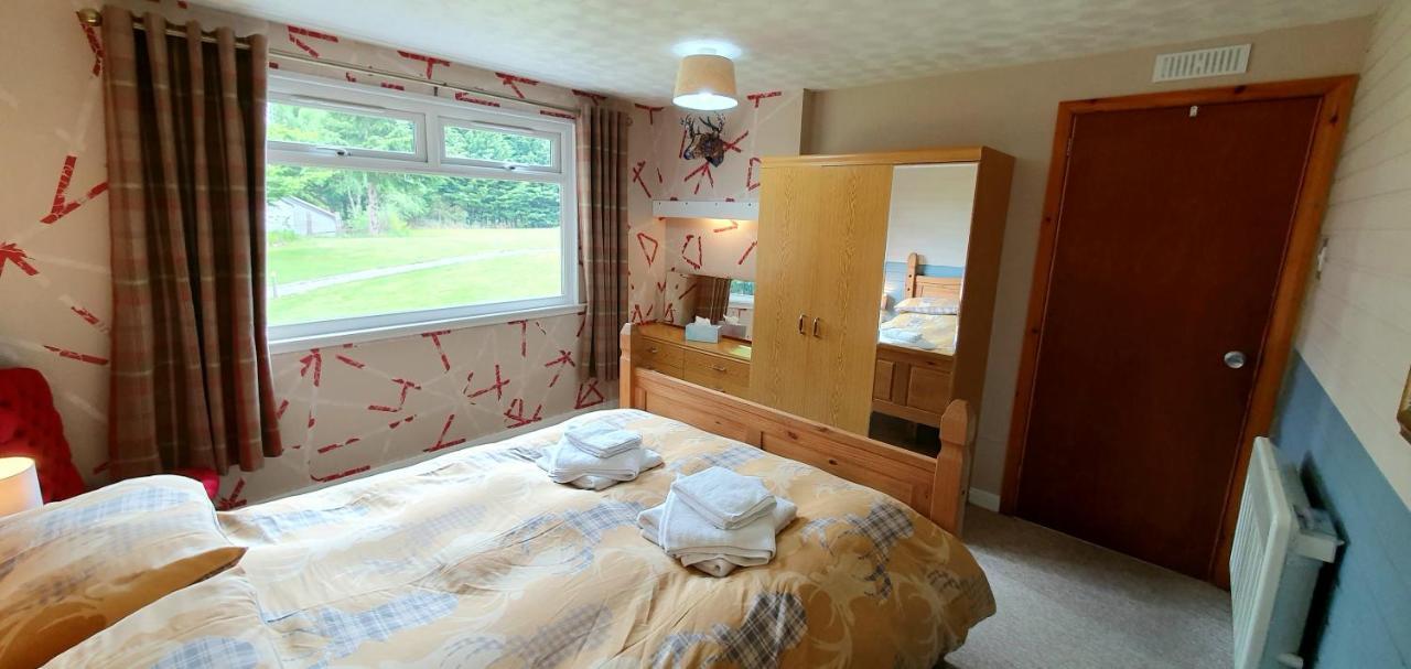 Torcroft Lodges Drumnadrochit Esterno foto