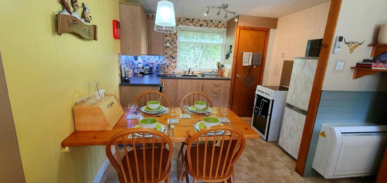 Torcroft Lodges Drumnadrochit Esterno foto