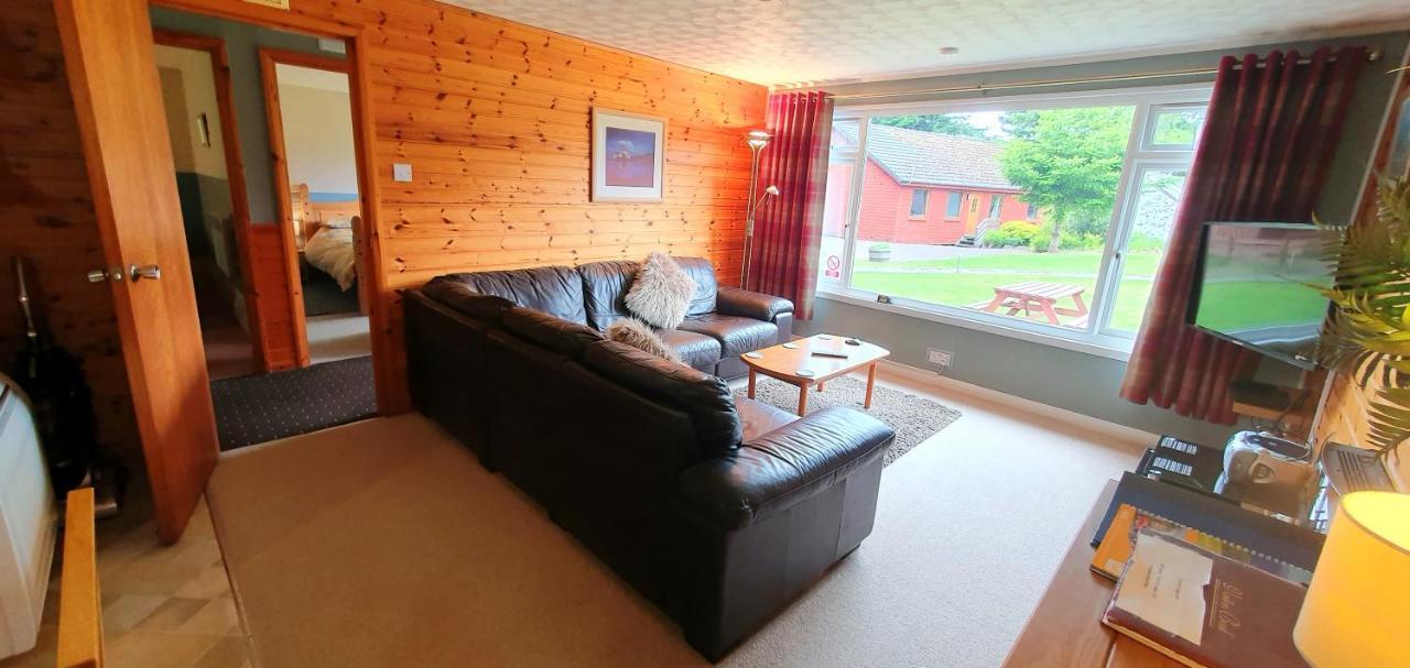 Torcroft Lodges Drumnadrochit Esterno foto