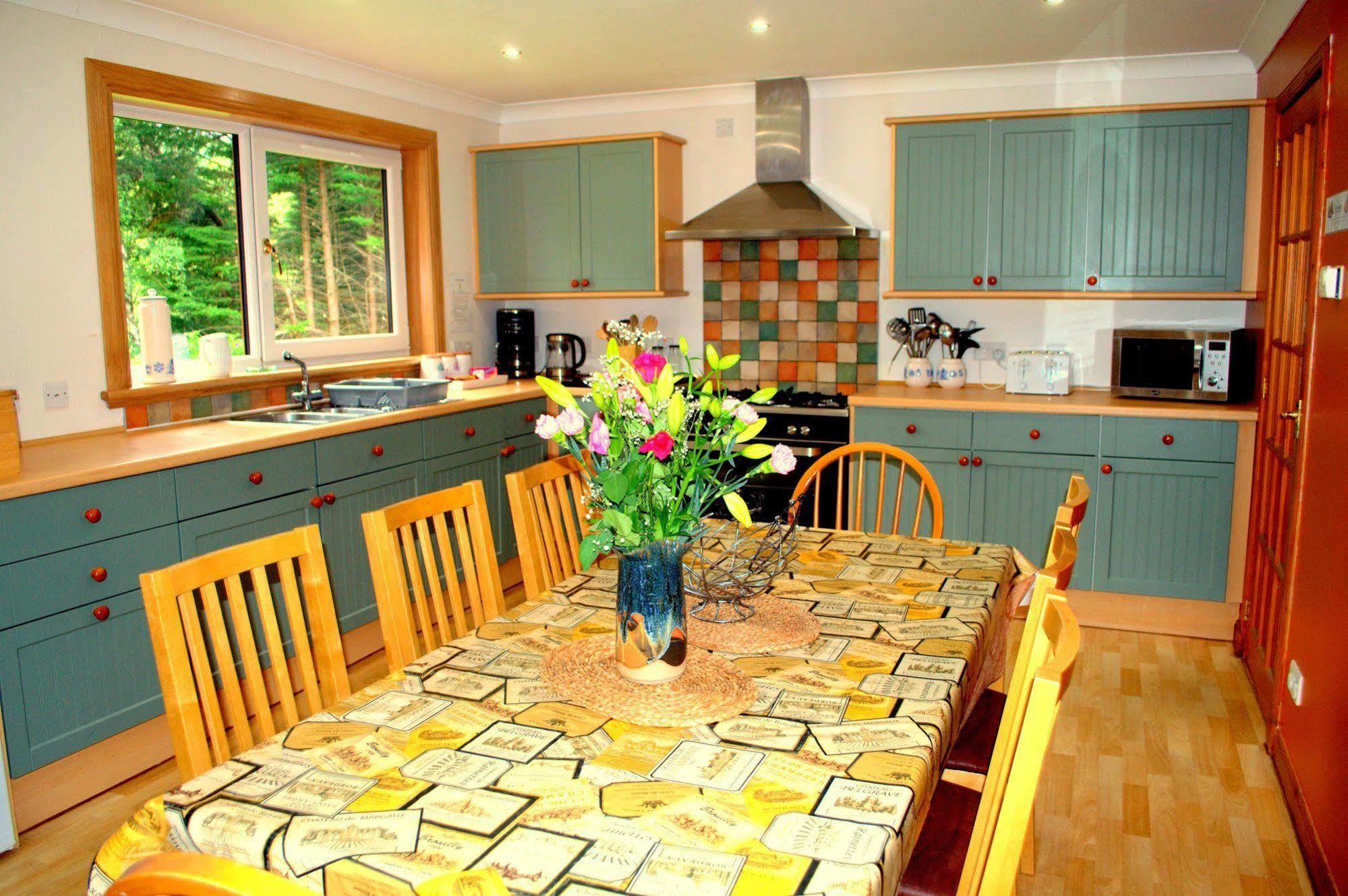 Torcroft Lodges Drumnadrochit Esterno foto